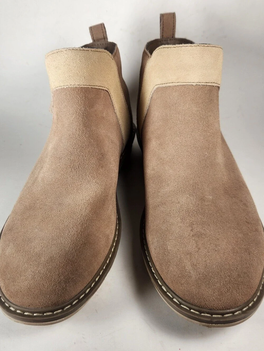 SKECHERS Women's Arch Fit Mojave Bootie Size 8 Beige Leather Comfort Air Cooled